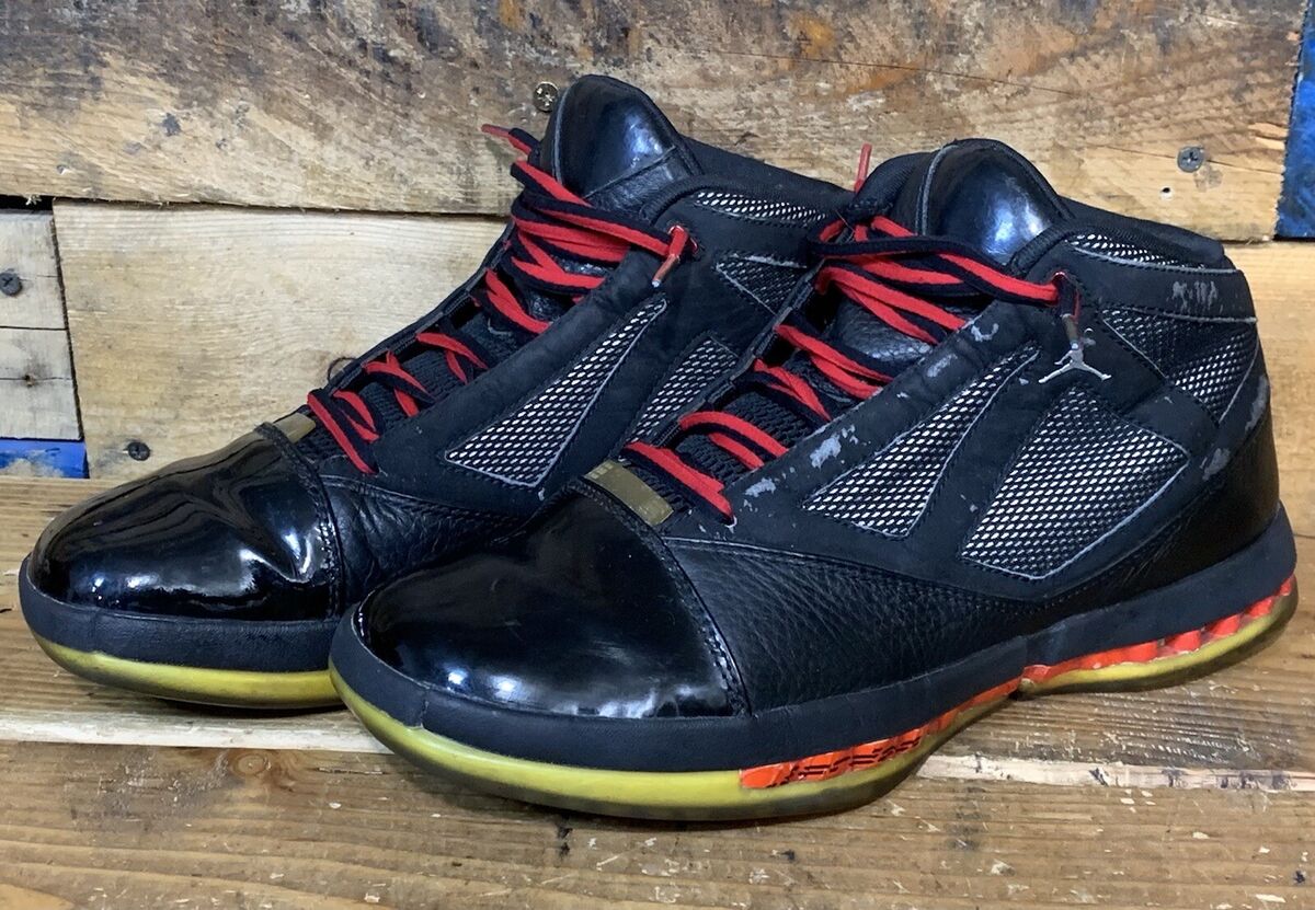 Nike Air Jordan 16 XVI Size 10.5 US Black Varsity 136059-061 Nike Air Jordan 16 XVI Size 10.5 US Black Varsity 136059-061