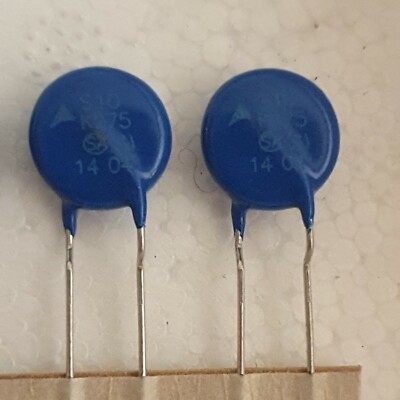 Varistor S10-K275 S10K275 x2 Set Aus 2 Varistoren
