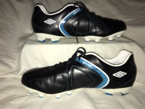 crampon umbro