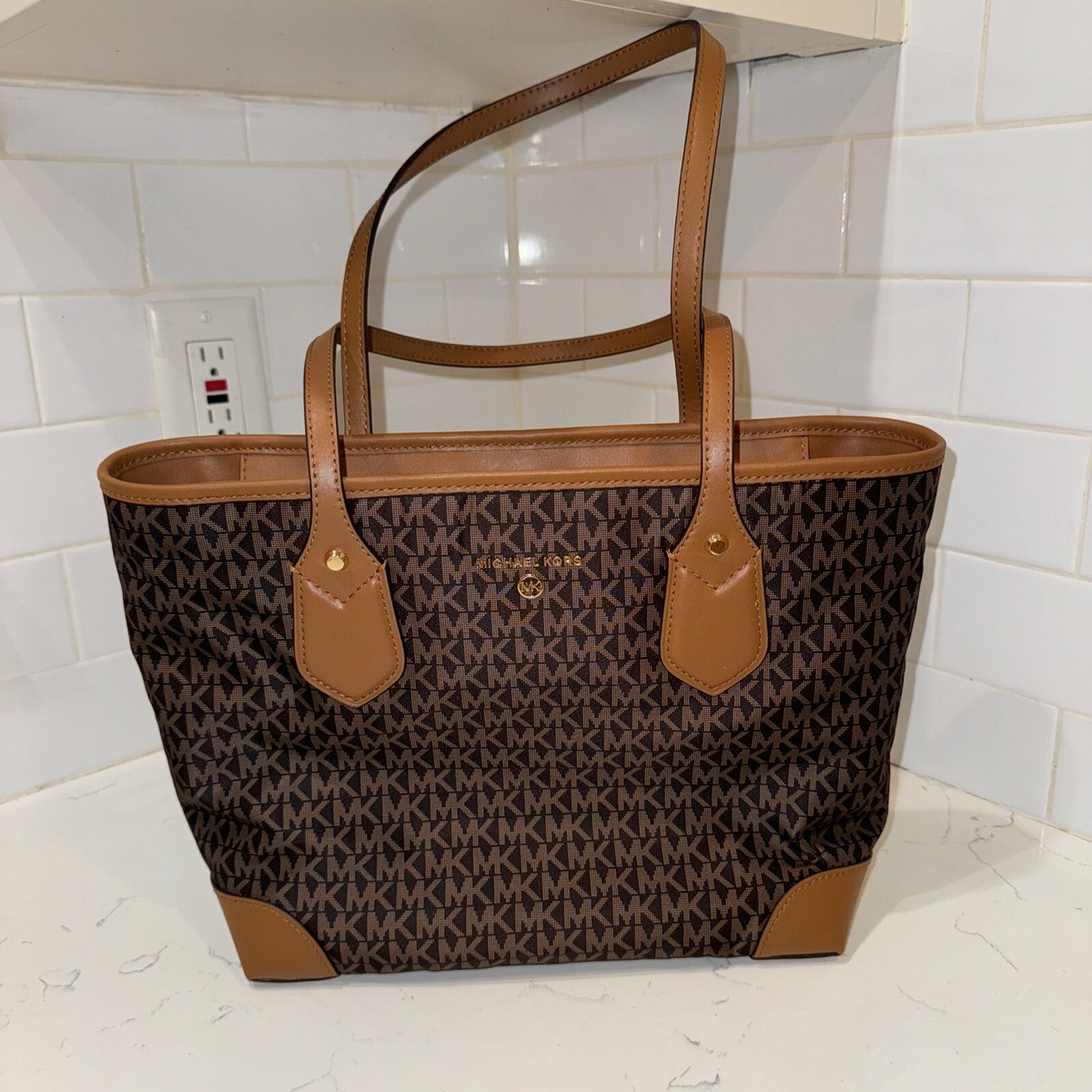 Kors Purses Mk Bay Large Logo Tote Michael Kors Eva Signature Logo