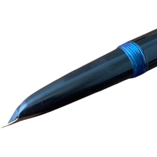 Montblanc No.31 Fountain Pen Black & Gold - 第 7/7 張圖片