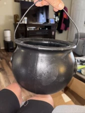 Vtg Witch Cauldron Halloween Bucket Pail Black Blow Mold Candy  Kettle Pot 6"