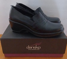 Dansko Aubrey Clog Leather Slip-on Nursing/Walking Shoes Womens Size 40/US-9 NEW