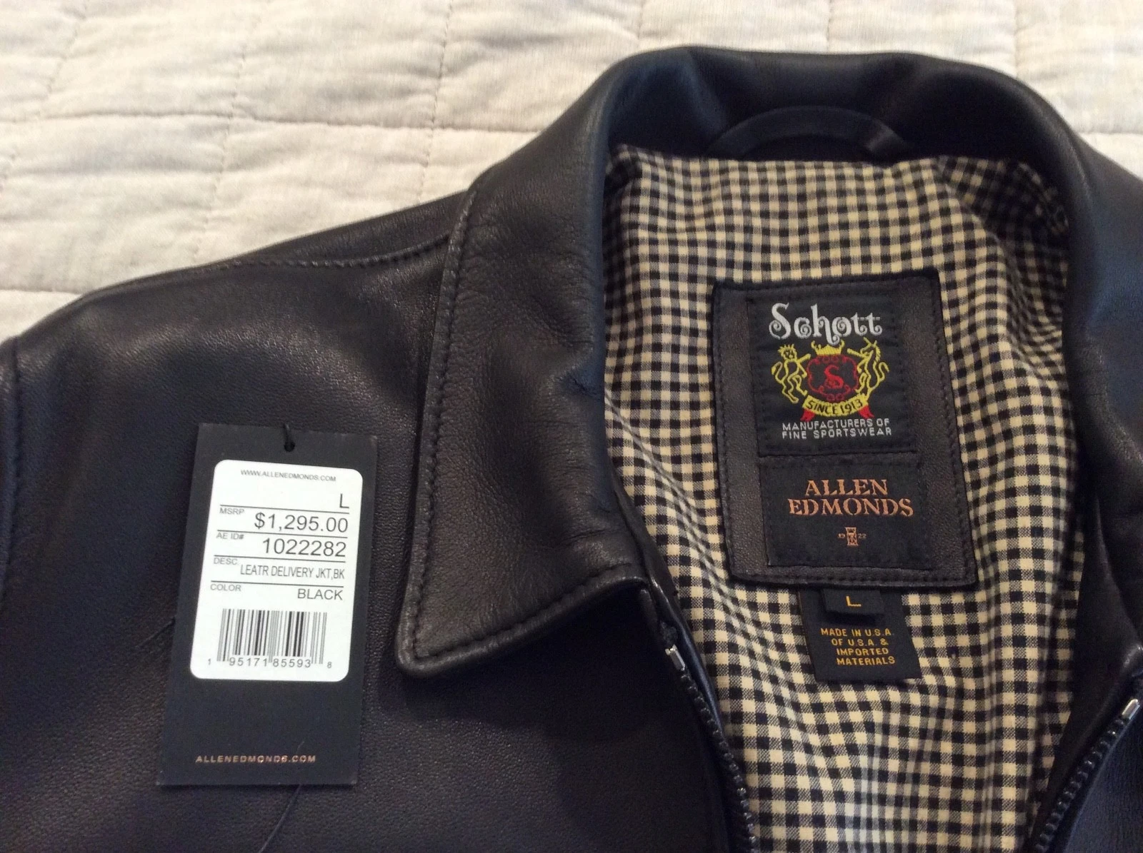 New 2026 SCHOTT NYC Delivery Black Lambskin leather jacket Men's Size L - product detail image 4