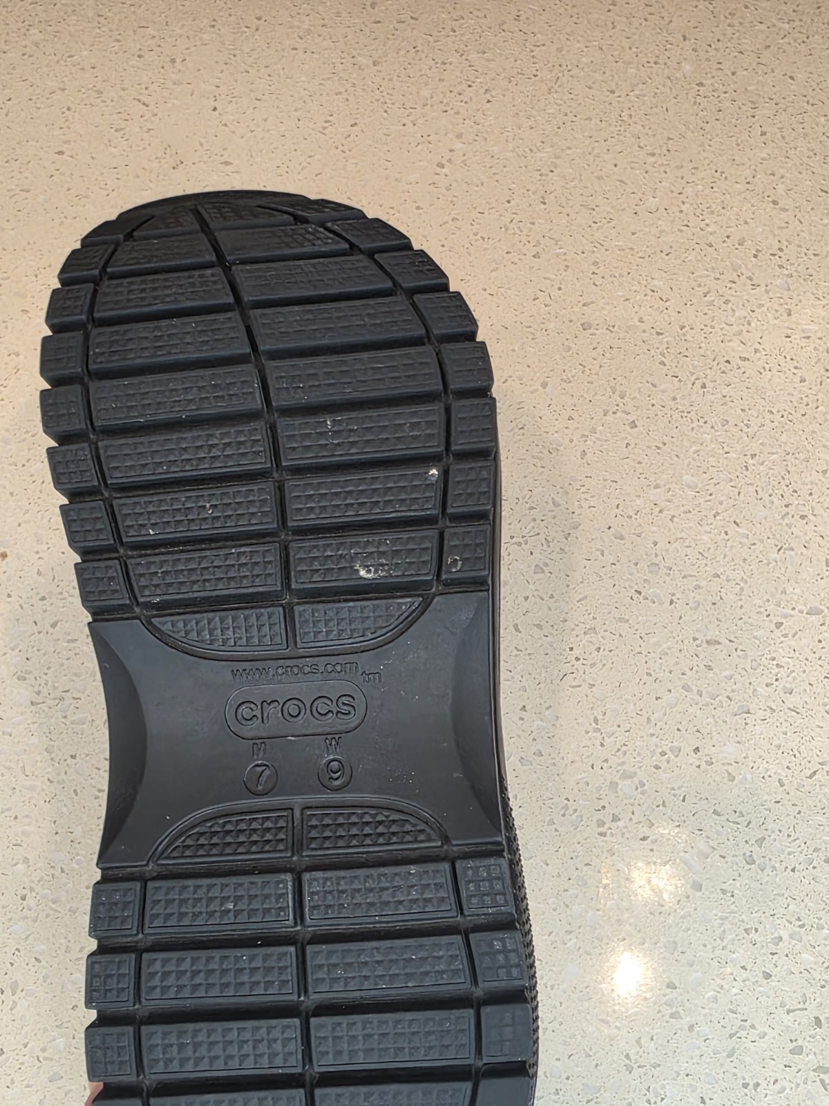 Crocs Mega Crush Platform Black Clogs Unisex M7 W… - image 8