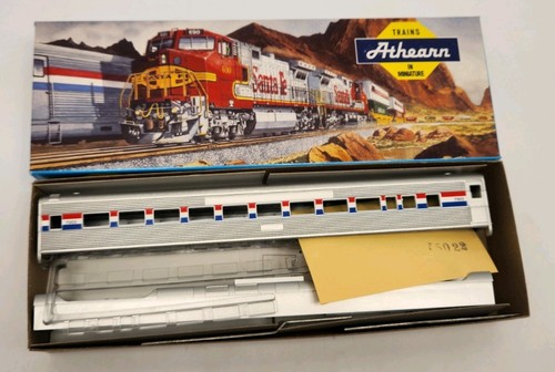 KIT AUTOCAR DE PASAJEROS ATHEARN HO 2142 STREAMLINE AMTRAK 7003 E12 | Condition: New
