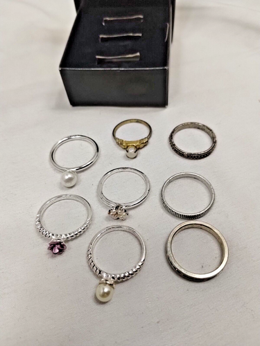 Mixed lot of Jewelry - 8 rings total | eBay