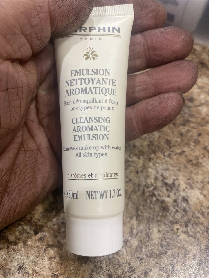 NOVO limpador Darphin 1,7 oz emulsão nettoyante aromatique - Imagem 4 de 4