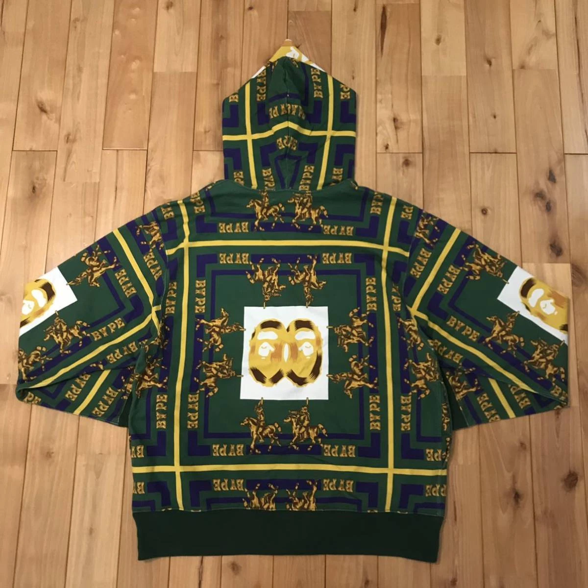 How do clearance bape jackets fit