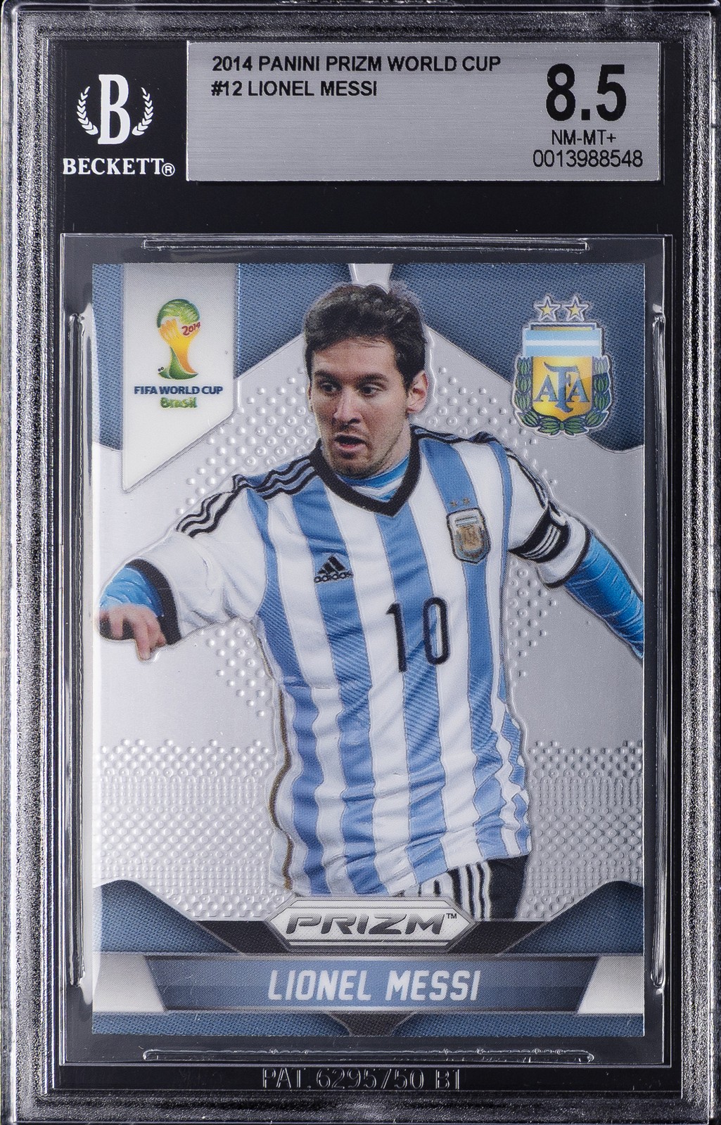 2014 PANINI PRIZM WORLD CUP #12 LIONEL MESSI BGS 8.5