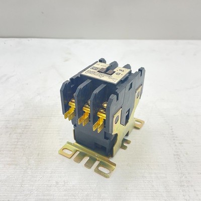 EATON C25DND325 Open Type Definite Purpose Contactor Series C1 25A
