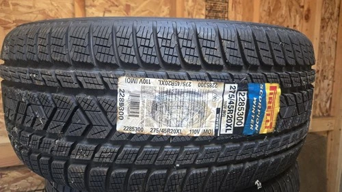 New Pirelli  Scorpion tire Winter 275/45R20X 110V (MO) 2285300