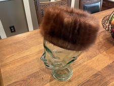 VTG 1950 s SIGNED HIKI BY NEW WADLEY LADIES BROWN GENUINE MINK FUR PILL BOX HAT
