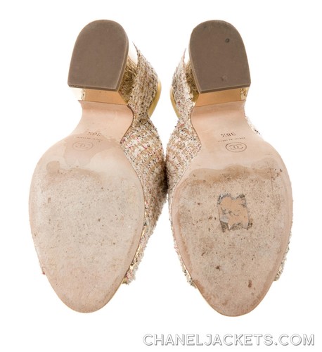 $1,025 CHANEL 18P Tweed & Gold CC Heel SLIDES / MULES * EU 39 /US 8 - Picture 6 of 7