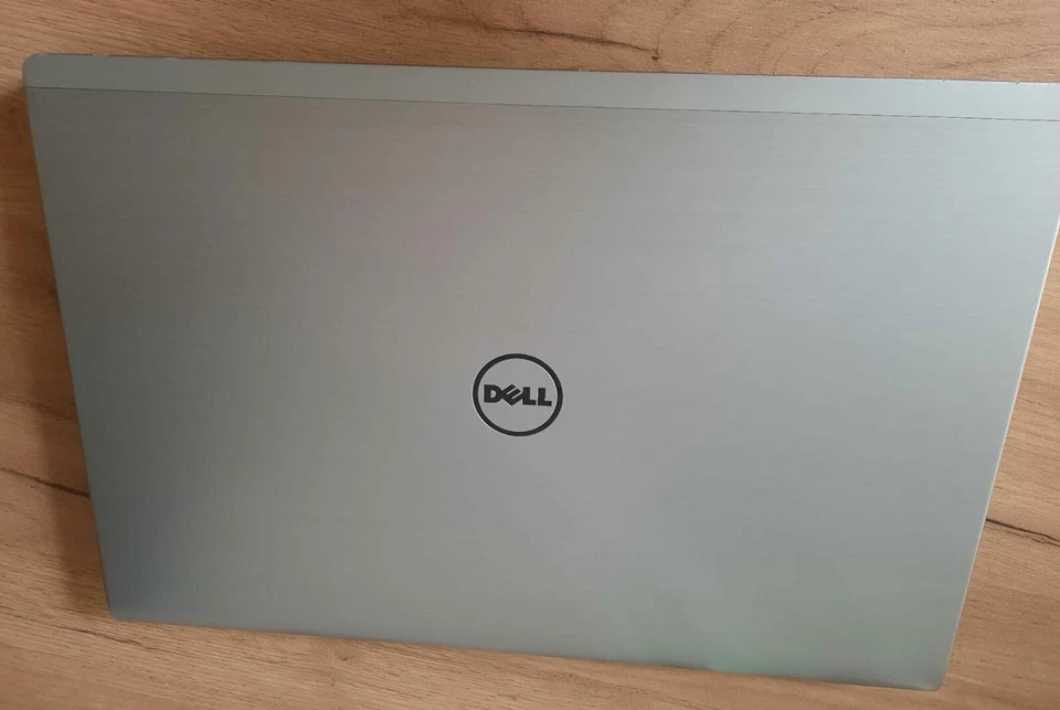 Dell Inspiron 17 5000 - 5749 - P26E 17.3-inch Intel(R) Core(TM) i7-5500U GEforce - Image 4 of 4