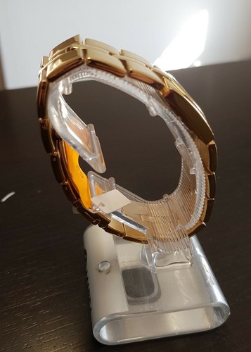 montre collection cc52 quartz neuve (pile a changer) - Photo 4/7
