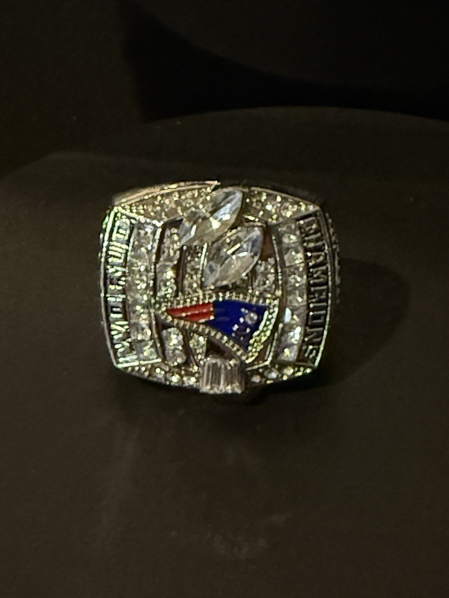 NFL New England Patriots, Tom Brady Super Bowl Replica