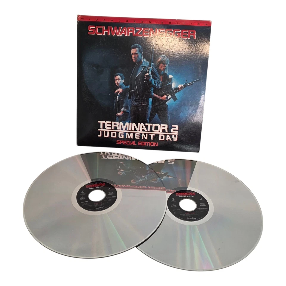 Terminator 2 Judgment Day, LaserDisc Special Edition Widescreen Schwarzenegger - Image 3 of 4