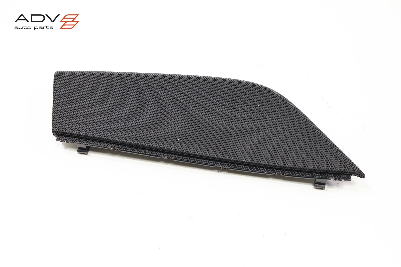 2015 - 2018 FERRARI CALIFORNIA T REAR LEFT SIDE QUARTER PANEL SPEAKER COVER OEM