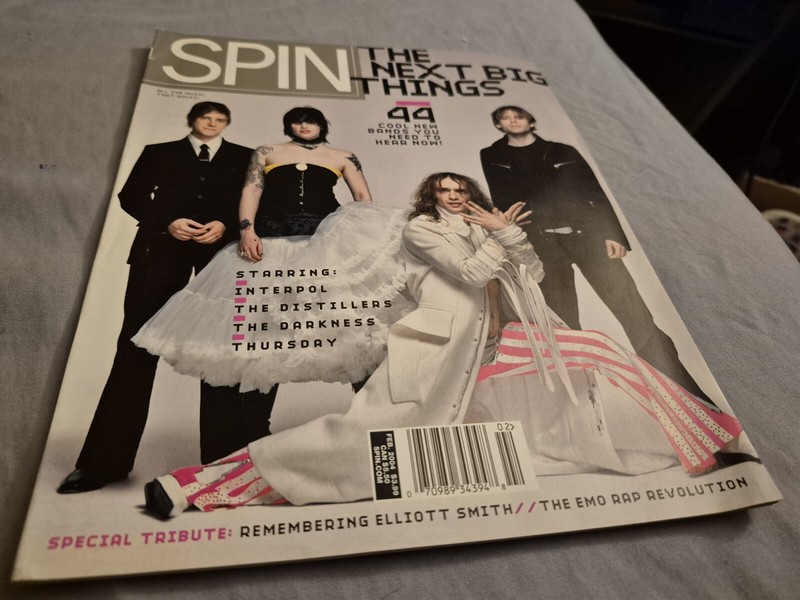 SPIN magazine Interpol The Distillers Elliott Smith Scarlett Johansson Emo Rap 