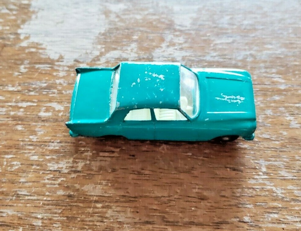 マッチボックスNo.33FORD ZEPHYR MATCHBOX restoration: No. 33B Ford Zephyr 6 - DIECASTRESTOS