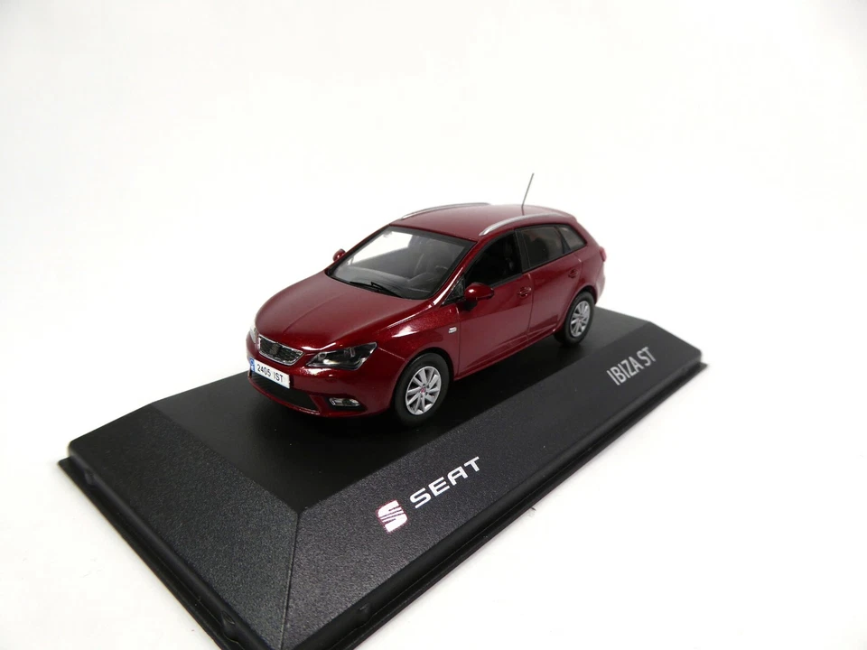 Seat Ibiza ST Dark Red 1/43 Minichamps Voiture Miniature Diecast SE14 - Photo 2/4