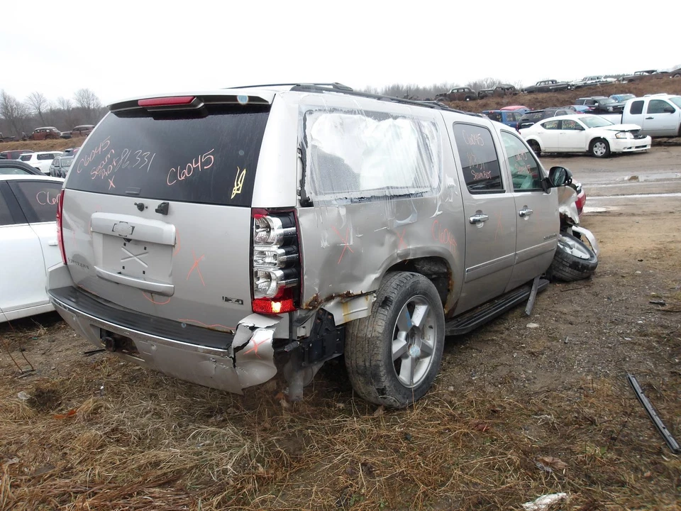 Used Right Sun Visor fits: 2009 Chevrolet Suburban 1500 new style smooth door sk - Image 3 of 4