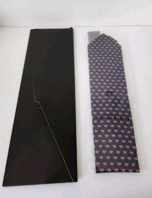New DUNHILL 100% Silk Knit Tie ~ Made in Italy ~ Red Checkerd Flag Navy Blue