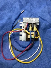 WHITE ROGERS NOS 24A07G-1 ELEC HEAT RELAY 240V S.P.S.T.N.O. 25 AMP LEVEL TEMP