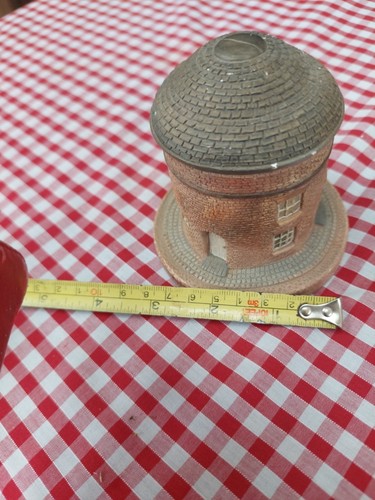 Memory Lane Cottage Peter Tomlins Round Building Made In England Collector's - Picture 8 of 9