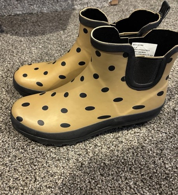 #ad GardenlineRain Mud Slush Snow Boots Size 9 $14.99