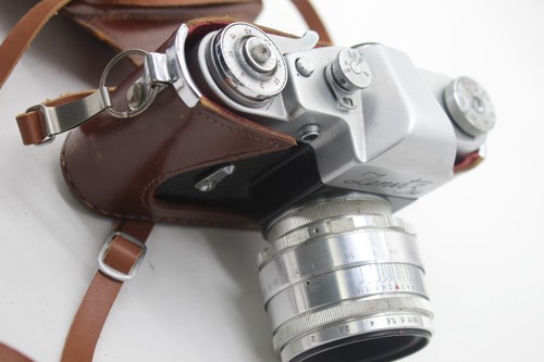 F x3 Vintage Soviet SLR Film Cameras Inc. Zenit-3M, Zenit-E, Industar 35mm Lens - Afbeelding 4 van 12