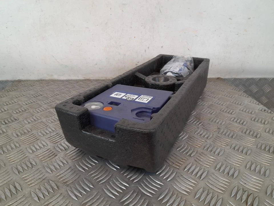 Vauxhall Astra Tyre Inflation Kit Mk6 2009-2018 13429560 - Image 3 of 4