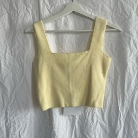Yellow the label Nuon Light yellow Ribbed Crop Top Size Small NEW