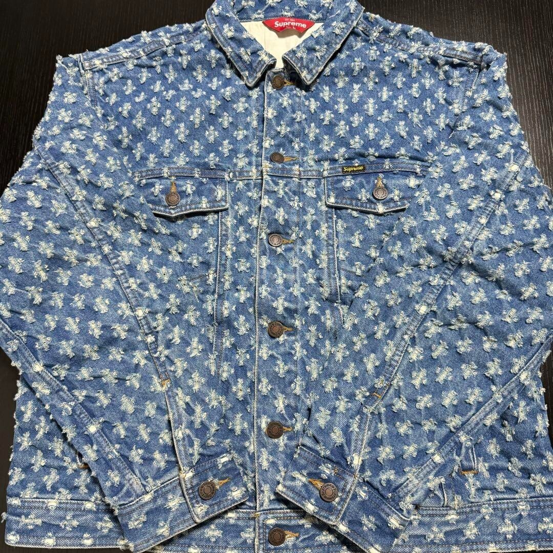 Supreme Hole Punch Denim Trucker Jacket blue Size L SS20 | eBay