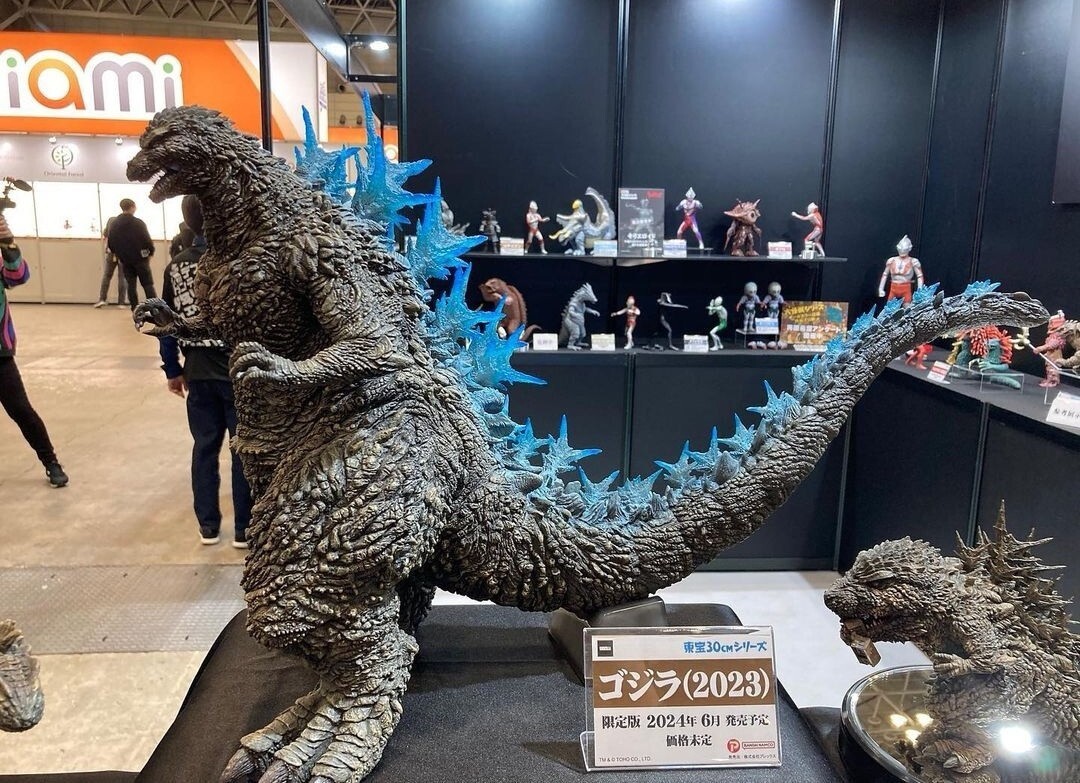 X-PLUS USA版 ゴジラ Amazon.com: X-Plus Godzilla Minus One: Godzilla Toho 30cm Series