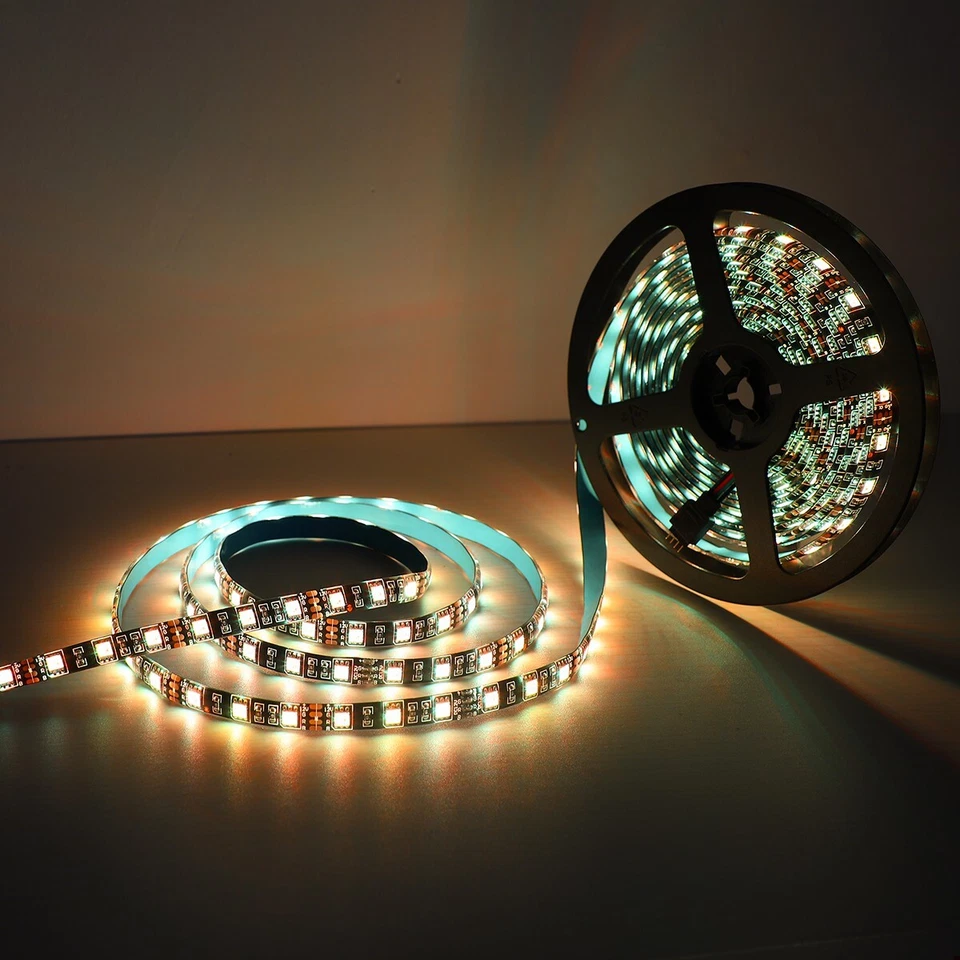 Luz de tira LED RGB 16 pés 5050 luz de fita preta com controle remoto à prova d'água - Imagem 3 de 4