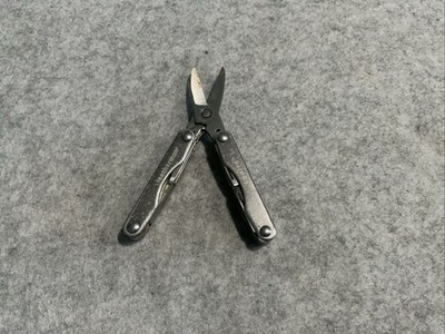 Leatherman Squirt S4 Gray Knife Scissors File Missing Tweezers Wear On Handles