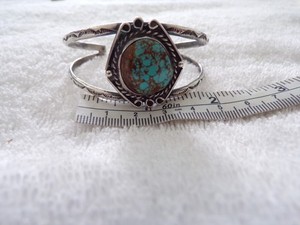 Beautiful Vintage Navajo Silver & Turquoise Colored stone Cuff Bracelet