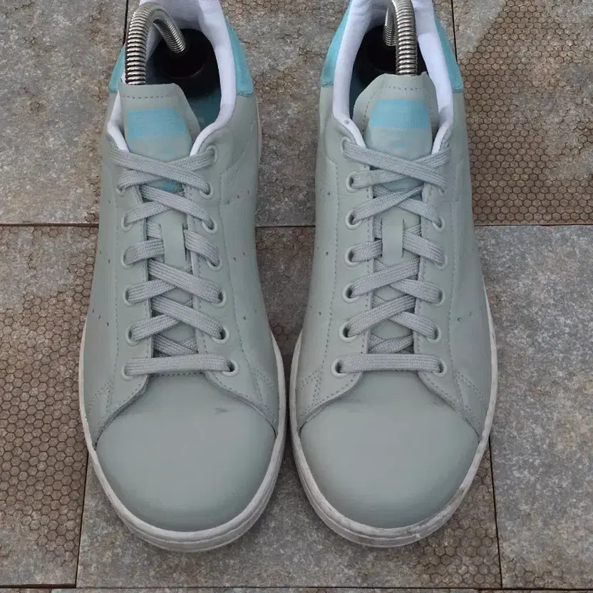 Adidas Stan Smith Silver Sneakers, Size 270 thumbnail 5