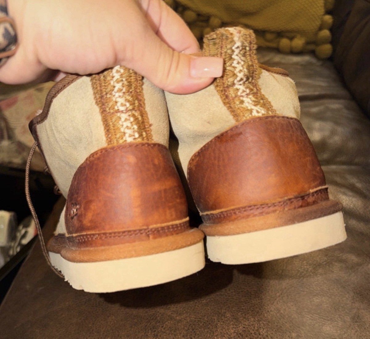 UGG Neumel Suede Sheepskin Lined Lace Up Ankle Chukka Boots Beige Men 10 View 2