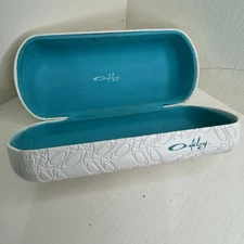 Authentic Oakley Eyewear Hard Case White Aqua Blue Embossed O Design Clamshell