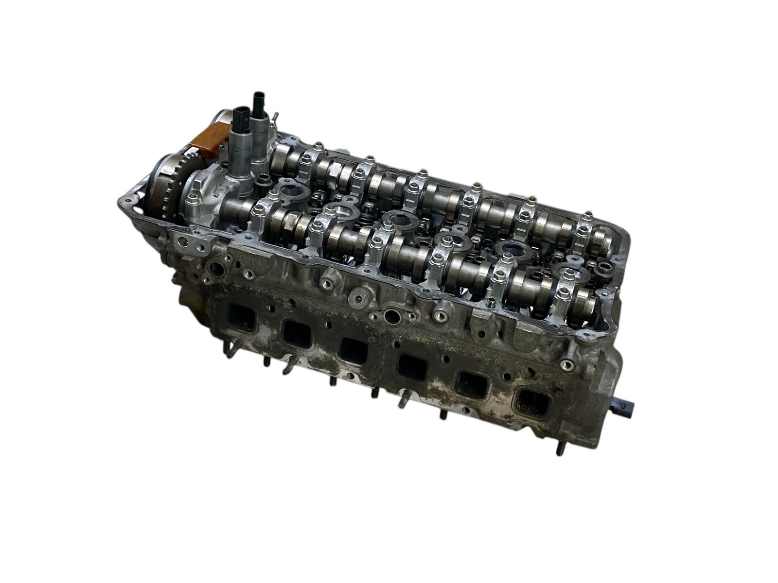 2017 BENTLEY BENTAYGA 6.0L W12 RIGHT ENGINE CYLINDER HEAD *FLOOD RECOVERY*