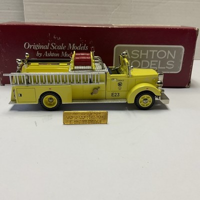 Ashton Models 43G 1954 Mack L T Pumper Glendale, CA.  1:43 Diecast Fire Engine