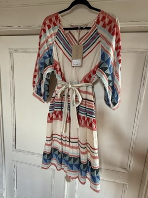 Neues und ungetragenes Midikleid des Labels Devotion (Größe S)