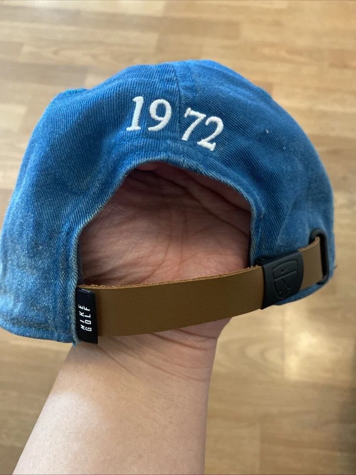 Gorra de golf Nike Heritage86 verde azulado con tirantes OSFM Foto 3 de 4