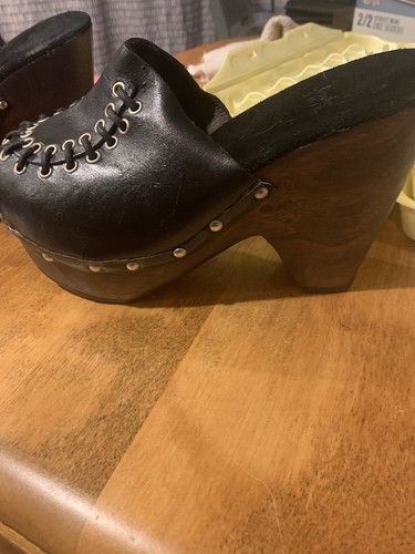 Jennifer Swift Women's Mistress Black leather lace up wood clog size 7 - Picture 4 of 7