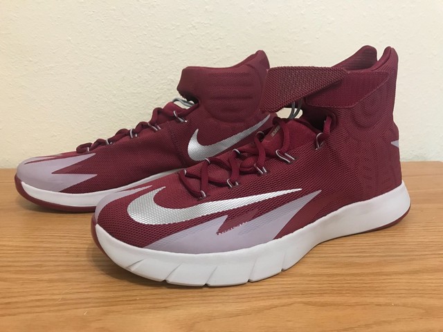 kyrie irving nike zoom hyperrev