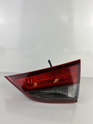 2014 2015 HYUNDAI ELANTRA RIGHT INNER TAIL LIGHT OEM 924043Y500