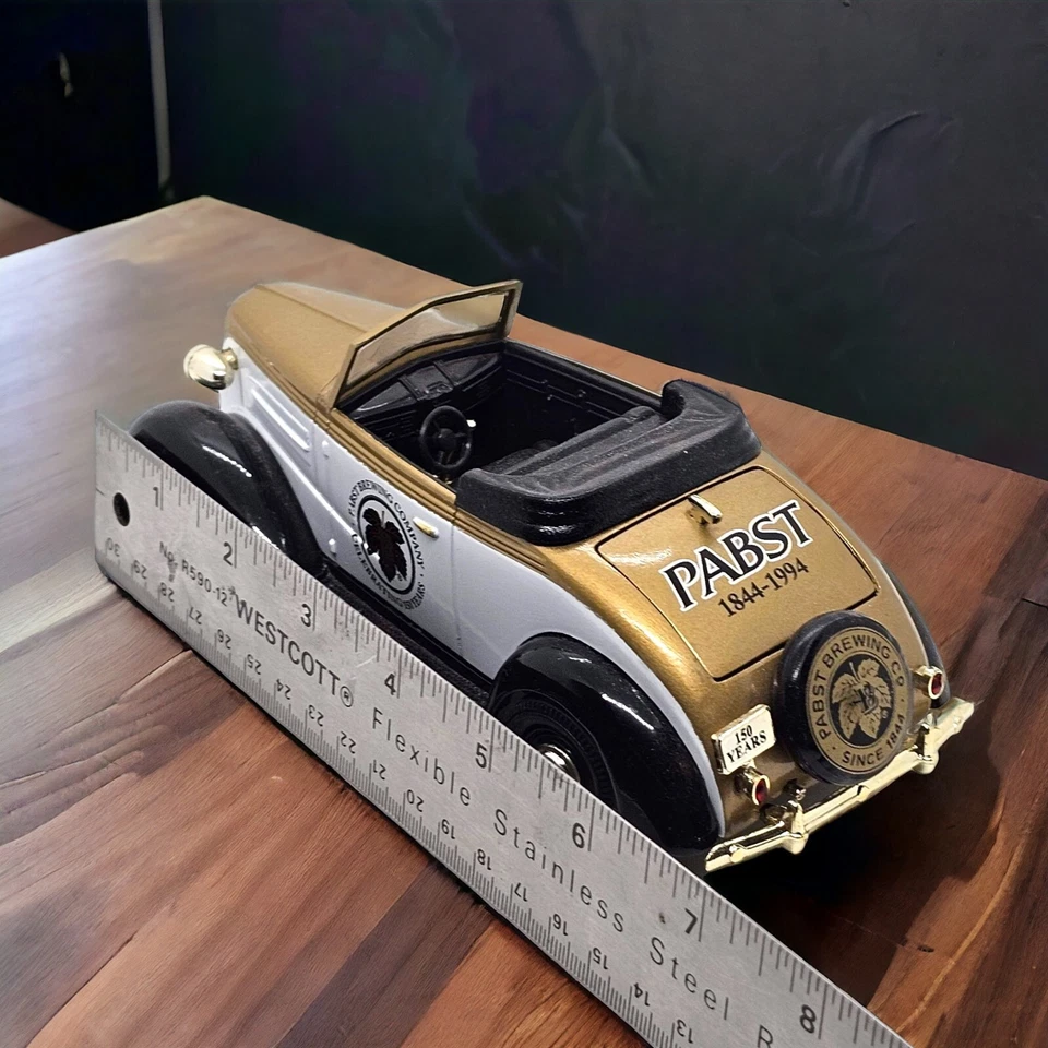 De colección Liberty Classics Die Cast Car Bank 1937 Chevy Pabst Brewing SIN LLAVE 1:25 Foto 2 de 4